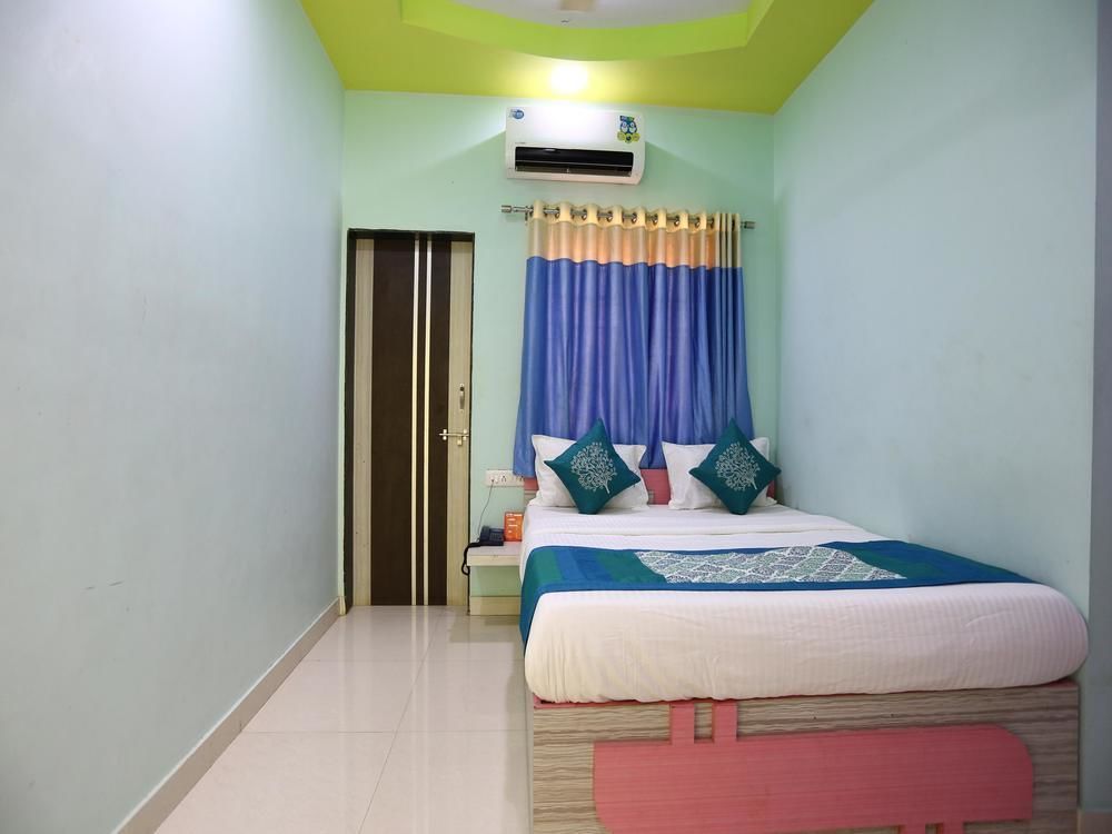 โฮเต็ลสมนัต โซการ์ Hotel โสมนัส ภายนอก รูปภาพ